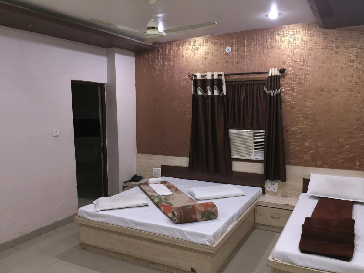 Hotel Pakeeza Ajmer Eksteriør bilde